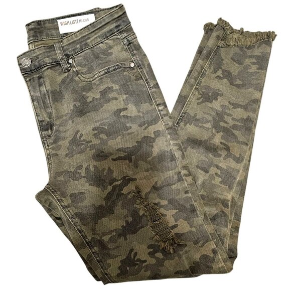 Camo Print Distressed Skinny Jeans With Raw Hem - Medium Size - Wishlist - Picture 4 of 14